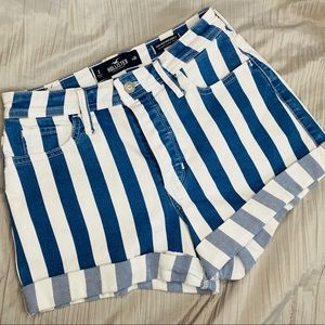 Women’s High-waist Mom Shorts